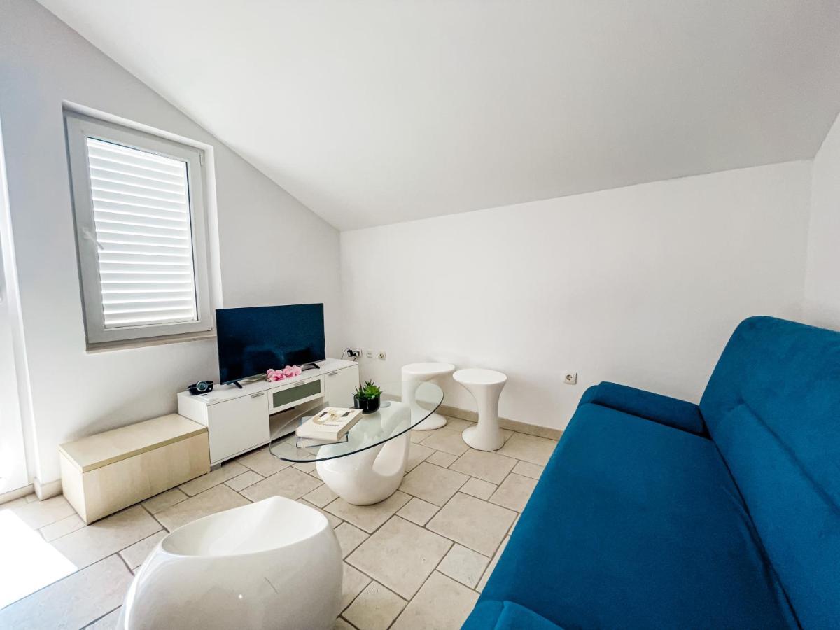 Perla Apartments Bol Buitenkant foto